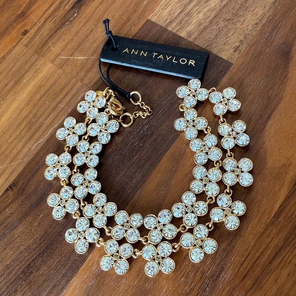 NWT Ann Taylor Gold Tone Clear Rhinestone Sparkling Brilliant Collar Necklace